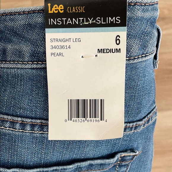 Lee Women's Instantly Slims Pearl Blue Straight Leg Jeans size 6 - Picture 2 of 7